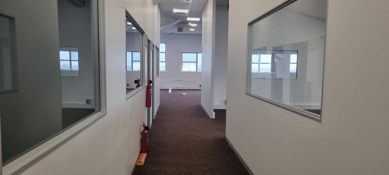 To Let commercial Property for Rent in Mowbray Western Cape